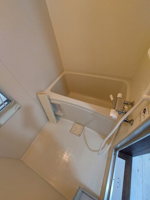 物件内観写真2　(別号室の写真を掲載しています)