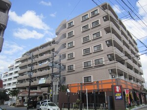 おもろシティーコートGINOZA外観写真