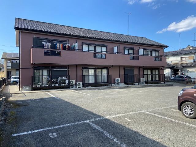 物件外観写真2　(床暖房あり。)