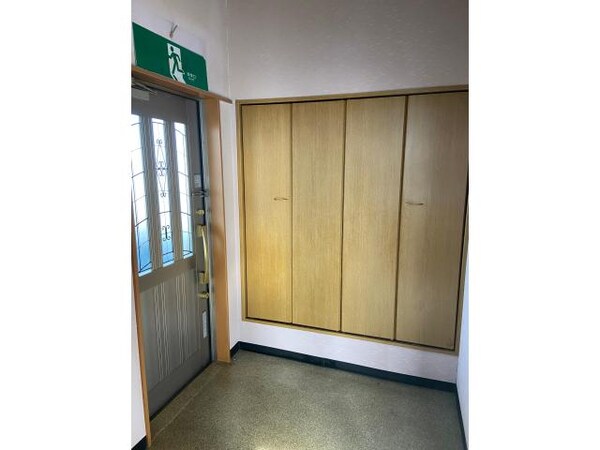 玄関周り(クロークあり)