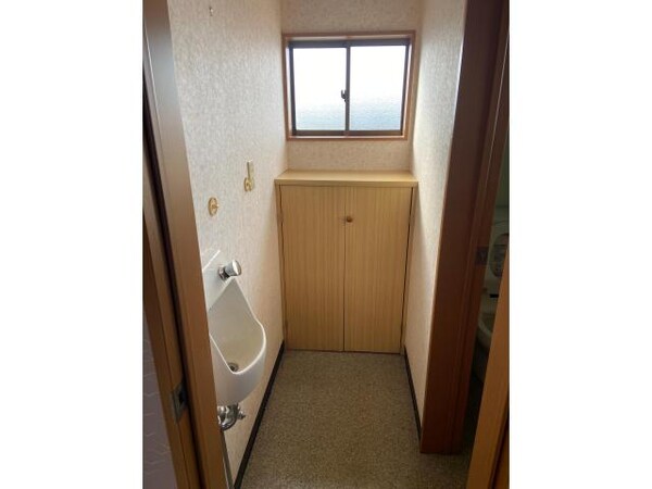 トイレ(手洗い場)