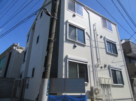ロータス泉町外観写真