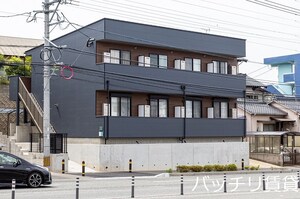 フルレゾン千早外観写真