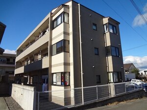 メゾンユウミック外観写真