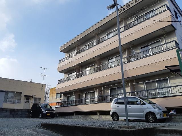 ファミール安斎
