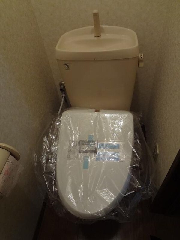 トイレ(ウォシュレット付トイレ)