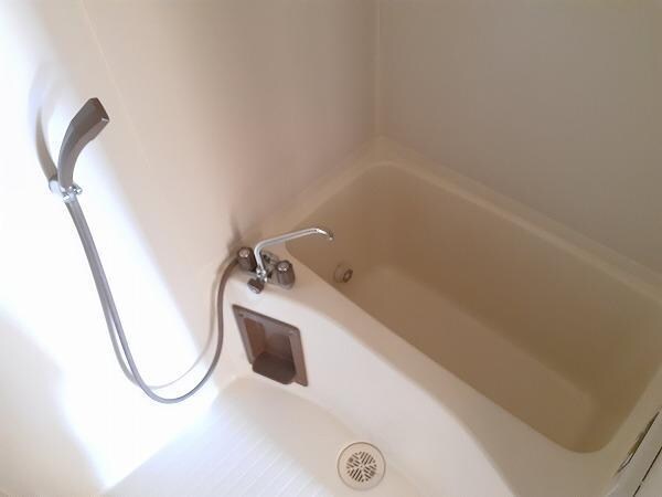 物件内観写真6　(追炊き付き)