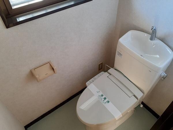 物件内観写真7　(トイレ)