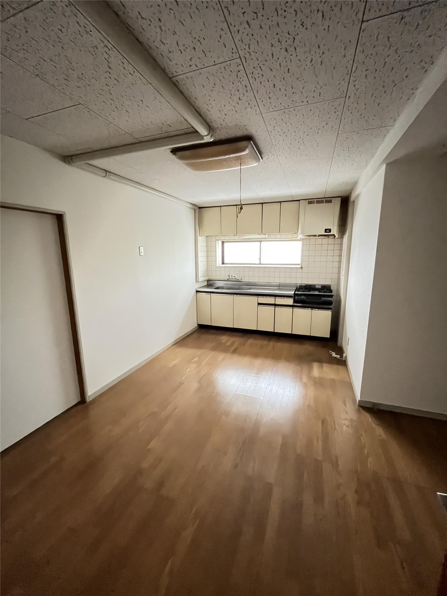 物件内観写真4　(キッチン)