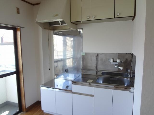 物件内観写真3　(キッチン)