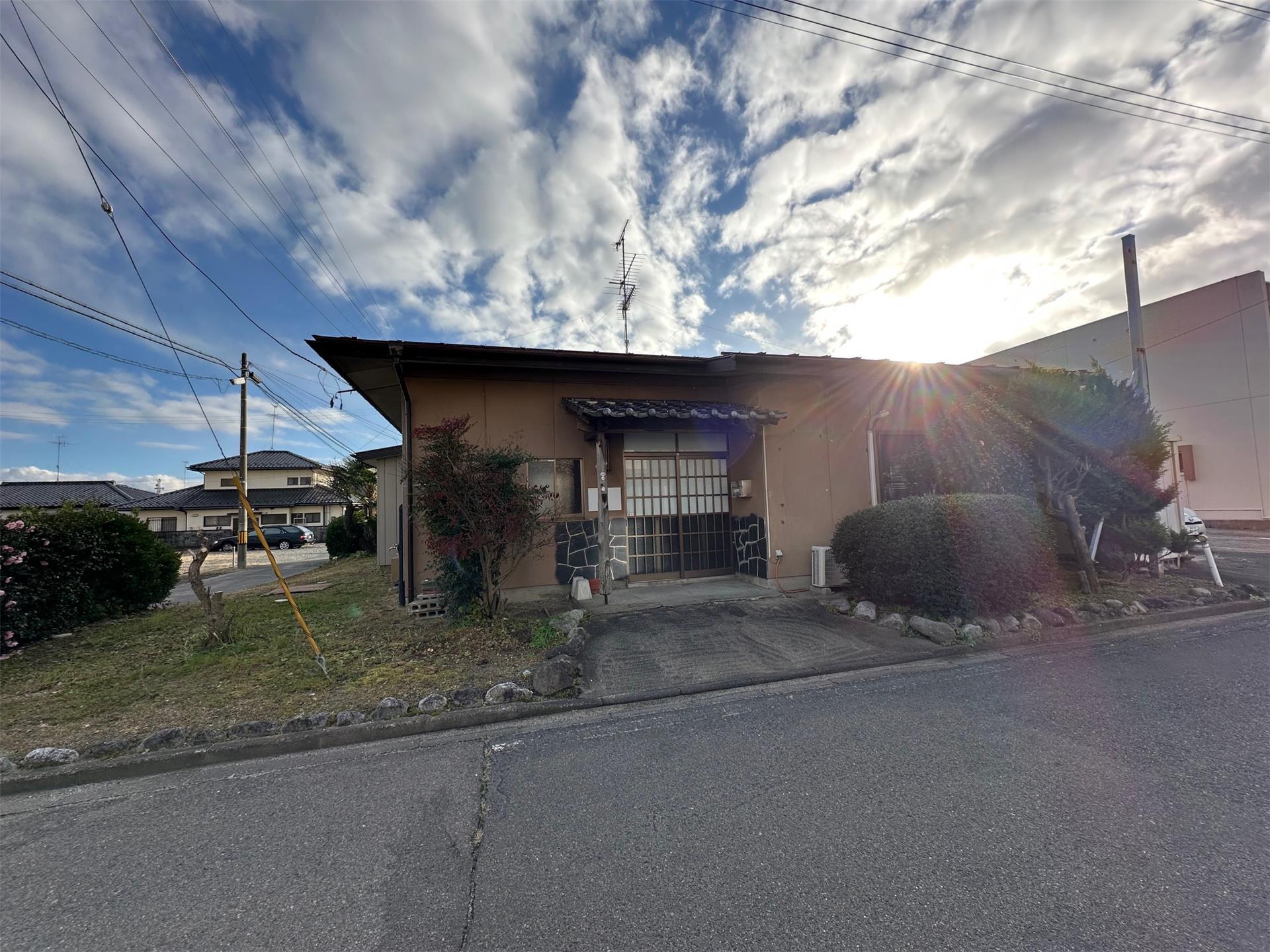 安斎戸建て