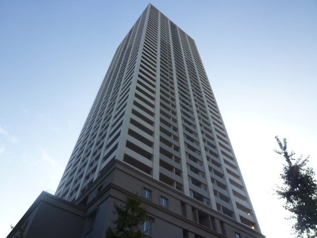 D’グラフォート神戸三宮タワー