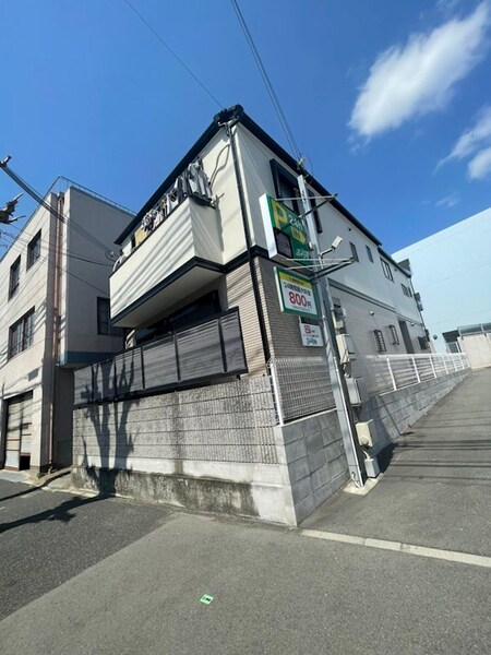 アベニールI外観写真