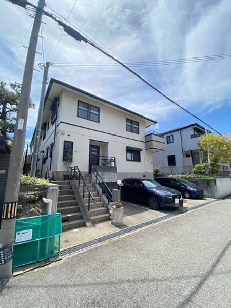 シオン甲子園外観写真