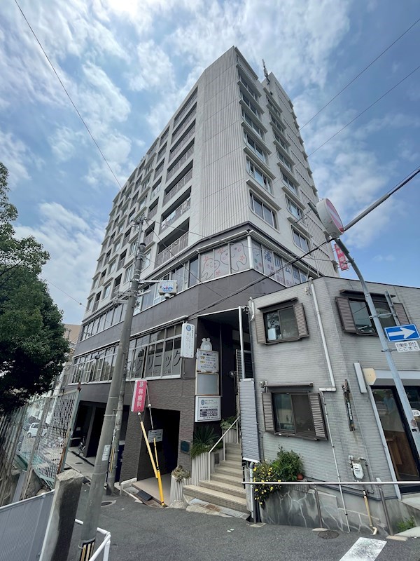東山ハイツ