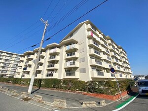 夙川ビューハイツ　C棟外観写真