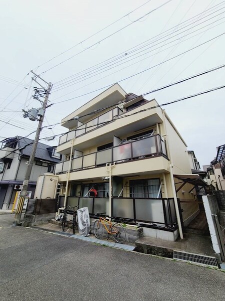 クレセント小林外観写真