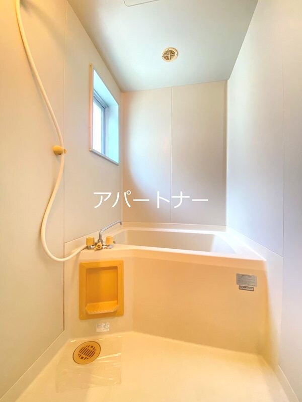 物件内観写真5　(お風呂)