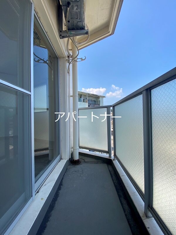 物件内観写真8　(ベランダ)