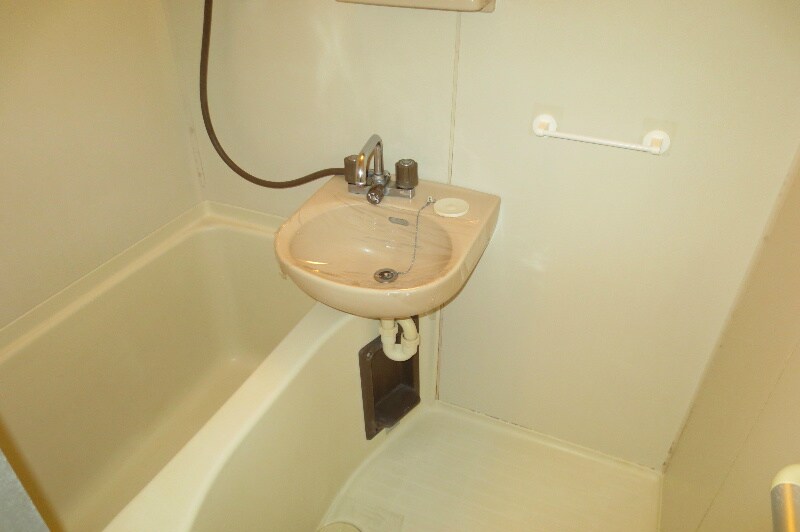 物件内観写真5　(浴室)