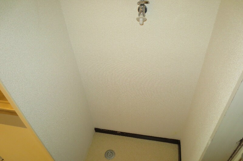 物件内観写真25　(室内洗濯機置場)