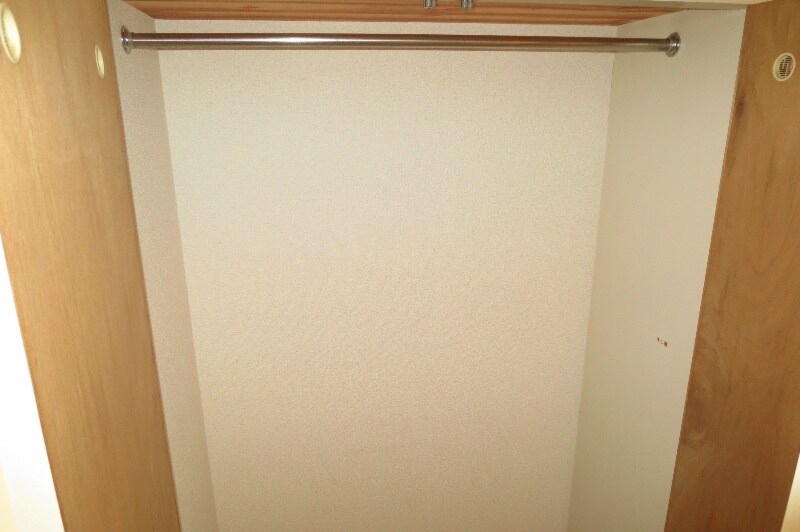物件内観写真30　(クローゼット（ハンガーパイプ付）)