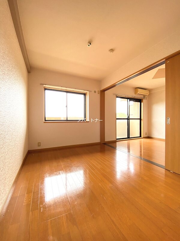 物件内観写真6　(現状優先)