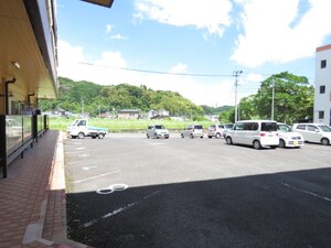 第８松山ビル外観写真