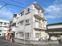 宇宿リバーハイツの外観写真