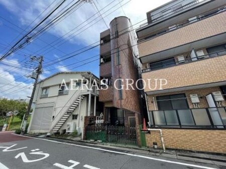 塚越マンション外観写真