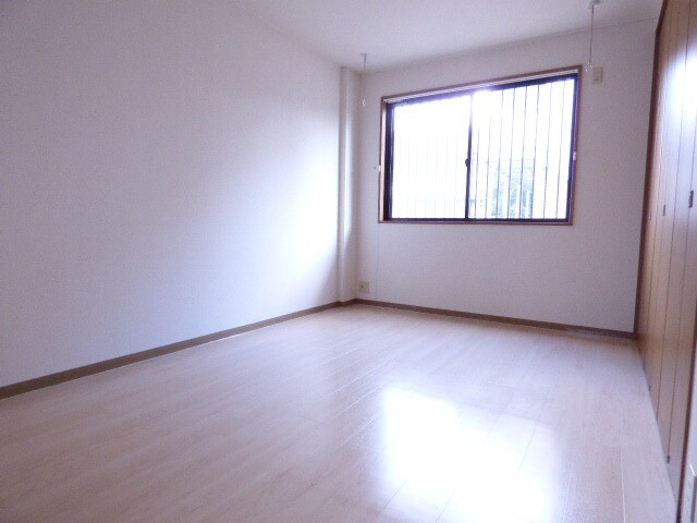 物件内観写真7　(全洋室です♪)