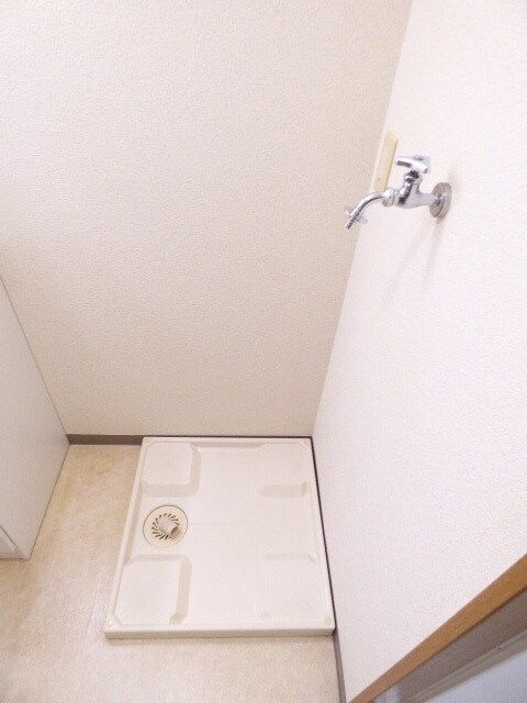 物件内観写真10　(室内洗濯機置き場です！)