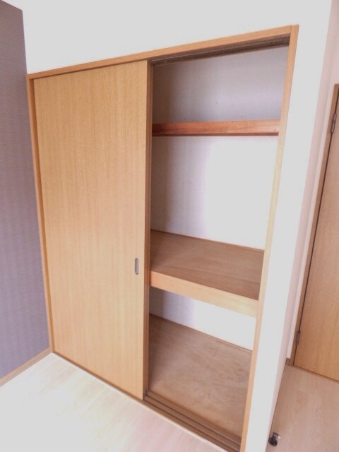 物件内観写真12　(収納たっぷり！)