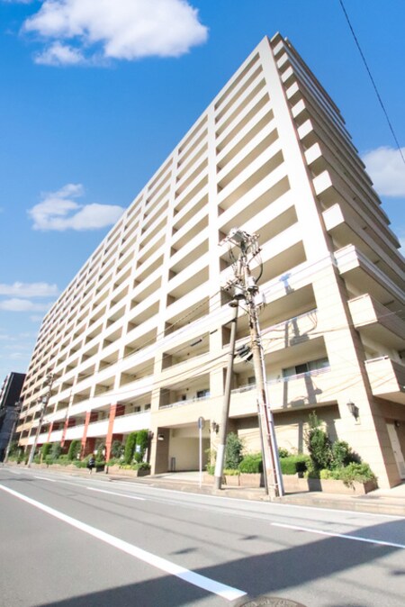 アデニウム千葉みなと外観写真