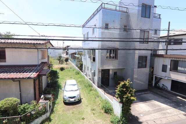 物件内観写真6　(2階からの景色です)