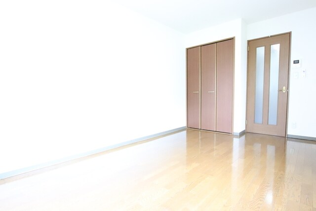 物件内観写真7　(収納がついております)