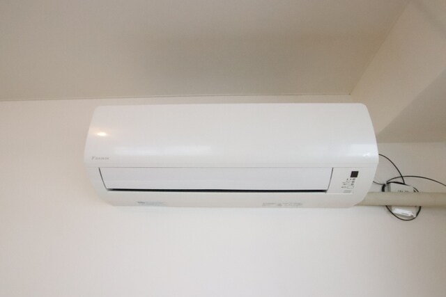 物件内観写真13　(エアコン一基設置済みです)