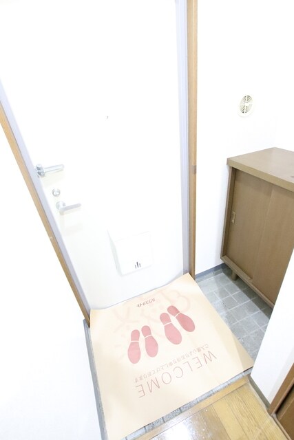 物件内観写真16　(玄関です)