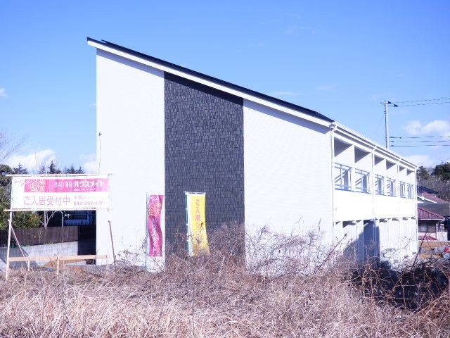 物件外観写真2　