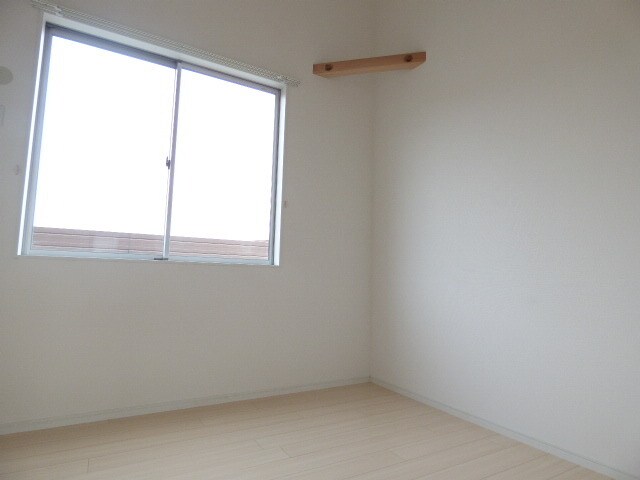 物件内観写真8　(【別室参考写真】)