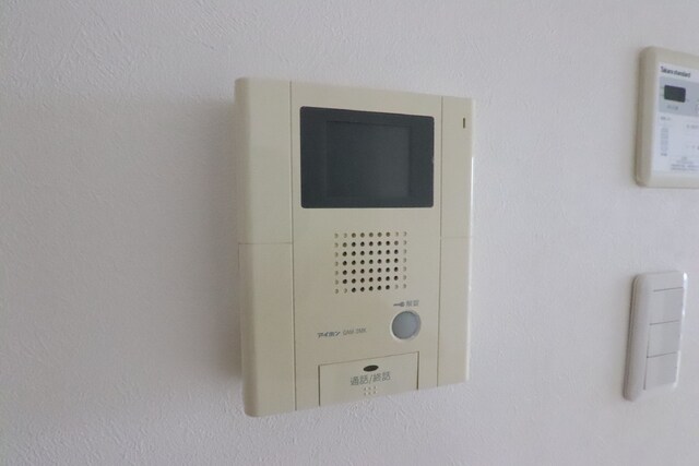 物件内観写真16　(顔がわかるので安心ですね)