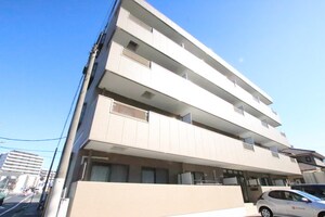 楠マンション外観写真