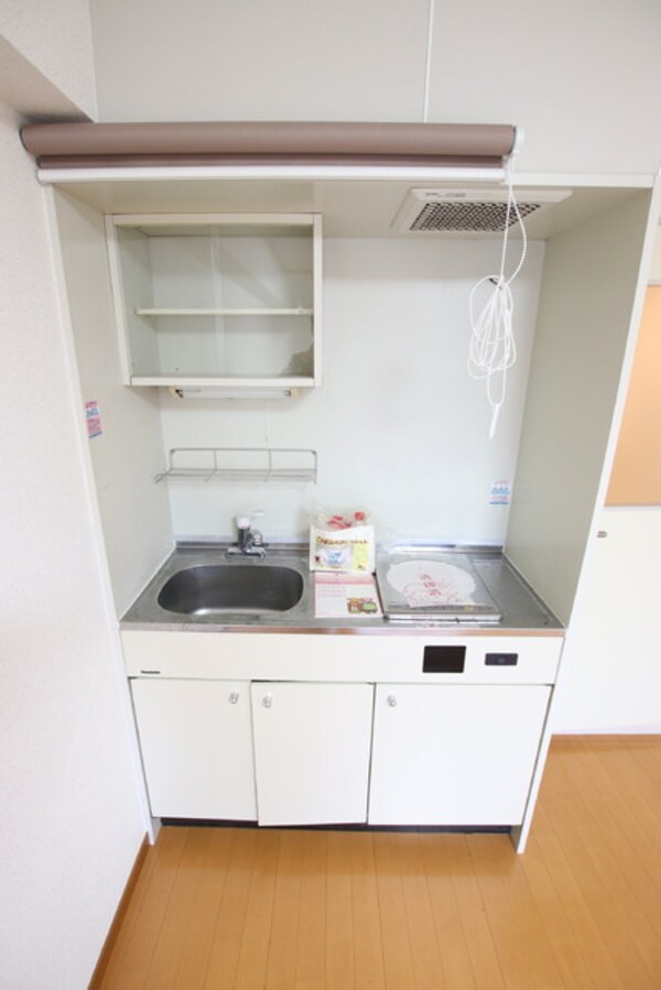キッチン(ＩＨコンロ設置済みです)