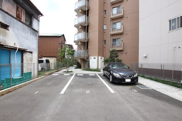 駐車場(【空要確認】駐車場)