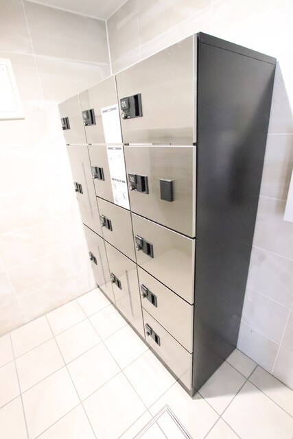 物件外観写真4　(宅配ＢＯＸ)