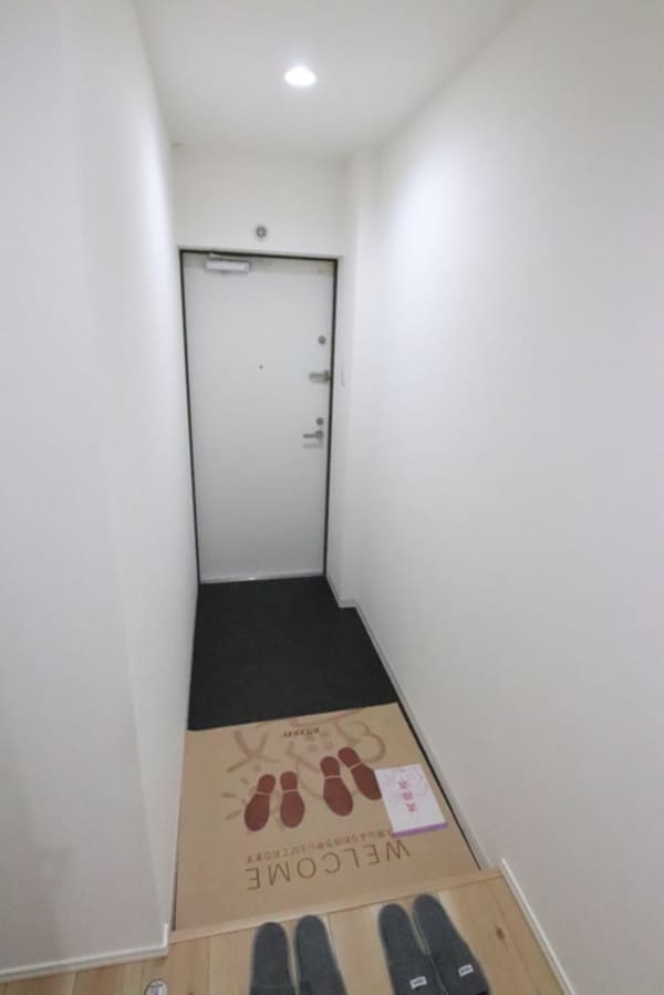 玄関(玄関です)