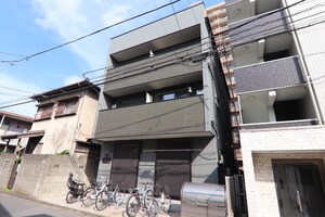 メゾンゴッドメイク外観写真