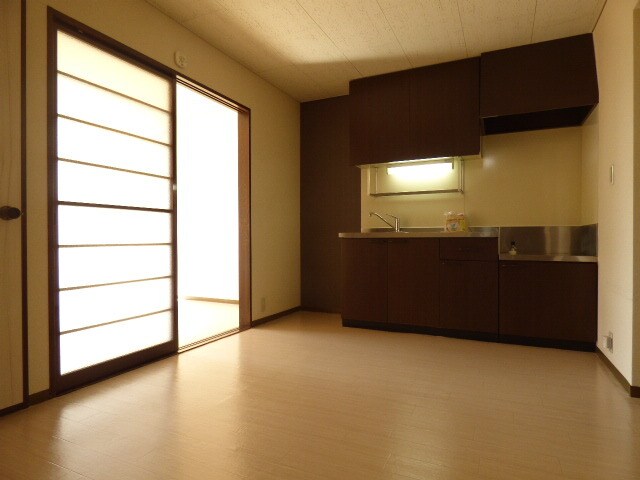 物件内観写真4　(ダイニングキッチン！)