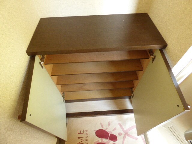 物件内観写真13　(シューズBOXあり！)