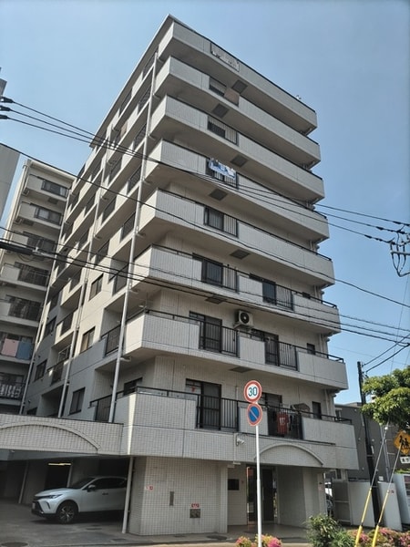 白鳥マンション外観写真